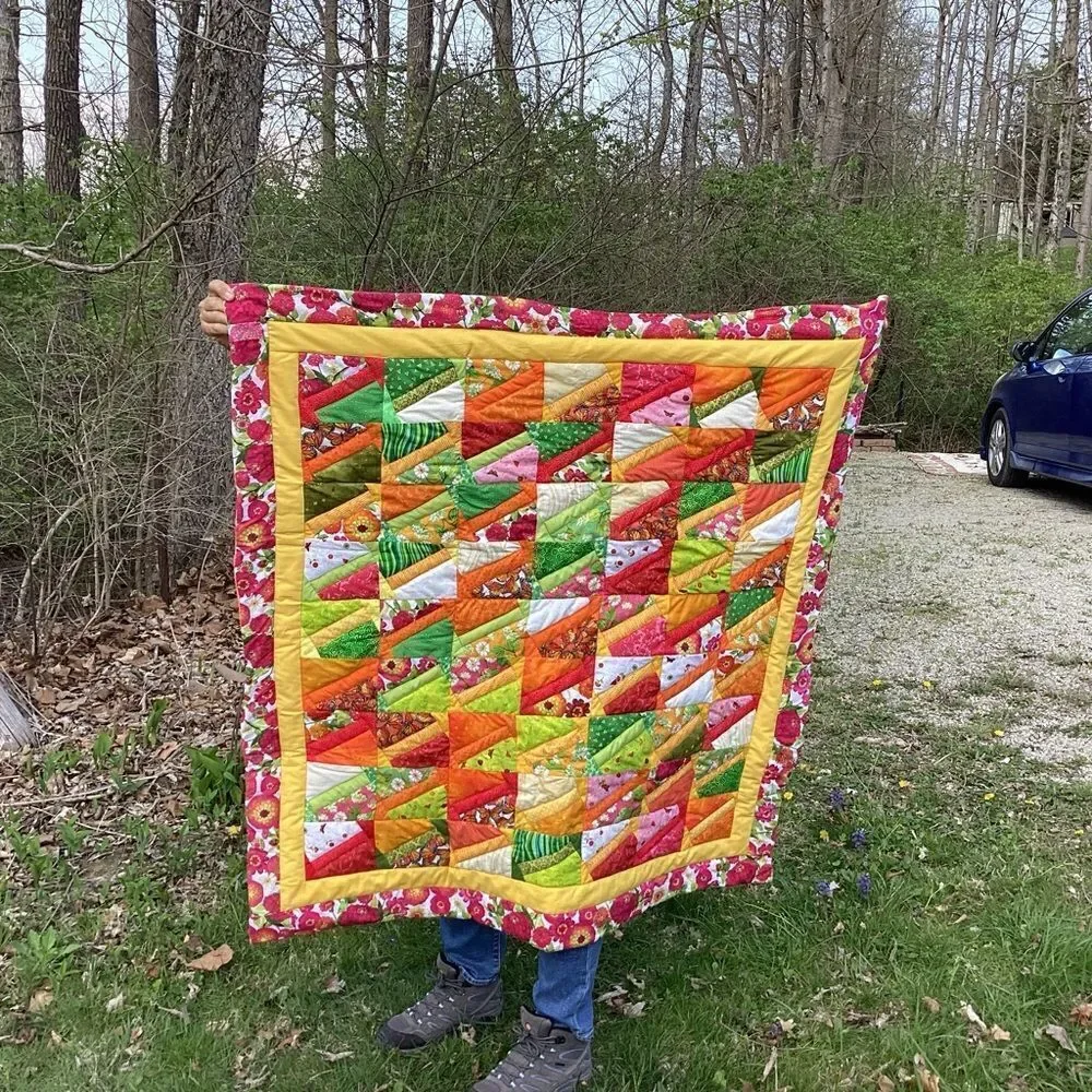 NWT. Hand Crafted “Welcome Spring & Summer” Brights Quilt with Zinnia Borders